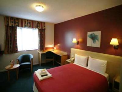 Days Inn Bradford M62 Εξωτερικό φωτογραφία